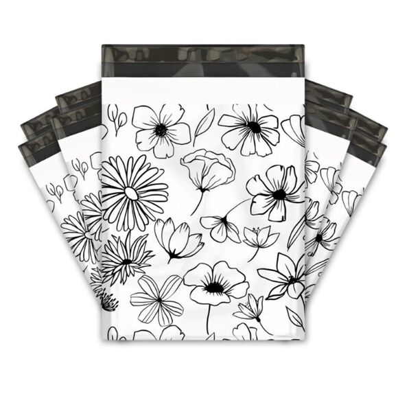 Poly mailers mix   - Picture 1 of 16
